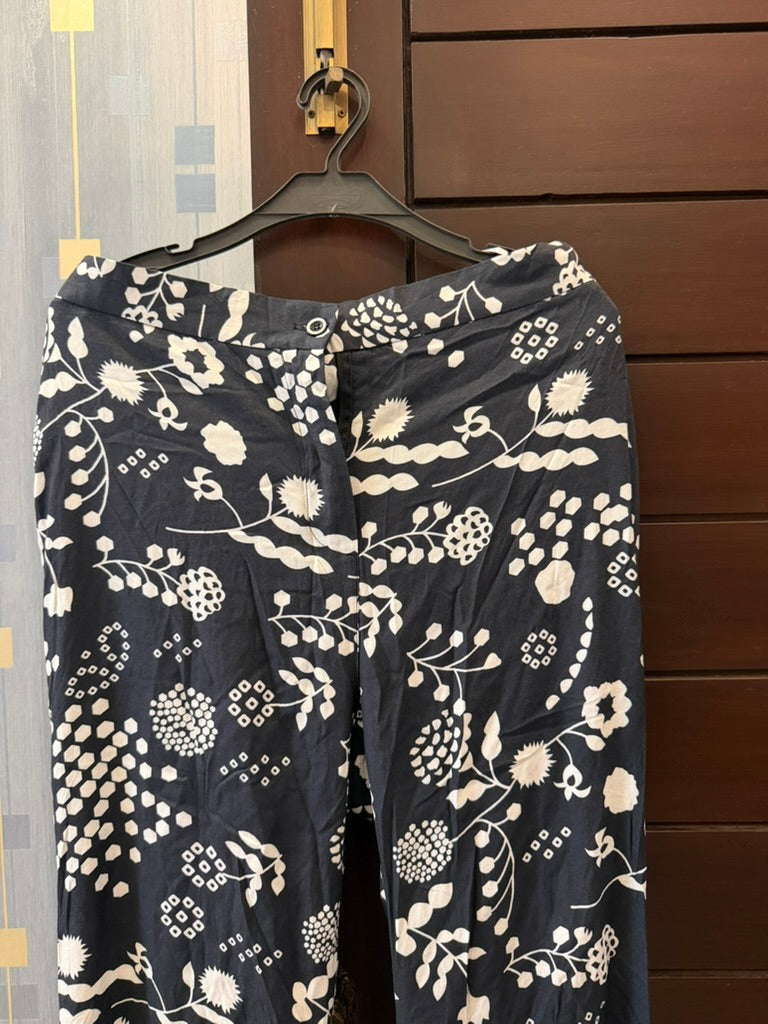 Khaadi Black & White 2-Piece Suit