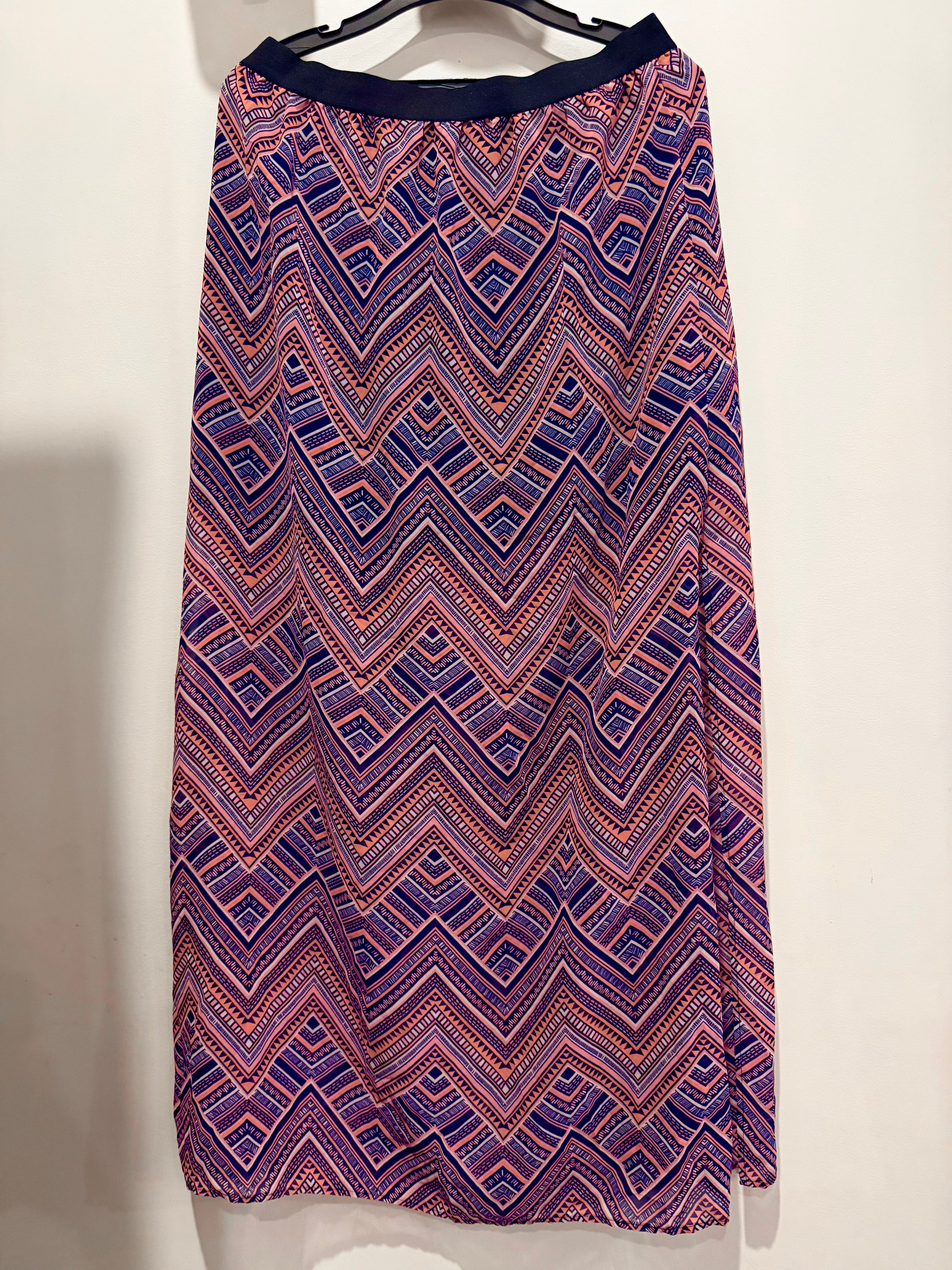 Pink printed skirt