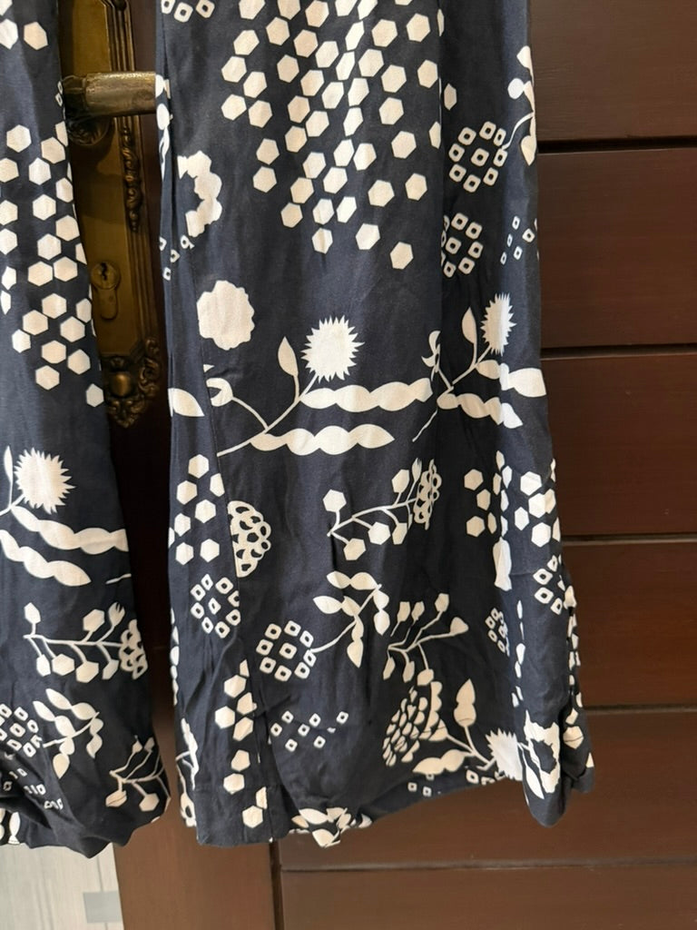 Khaadi Black & White 2-Piece Suit