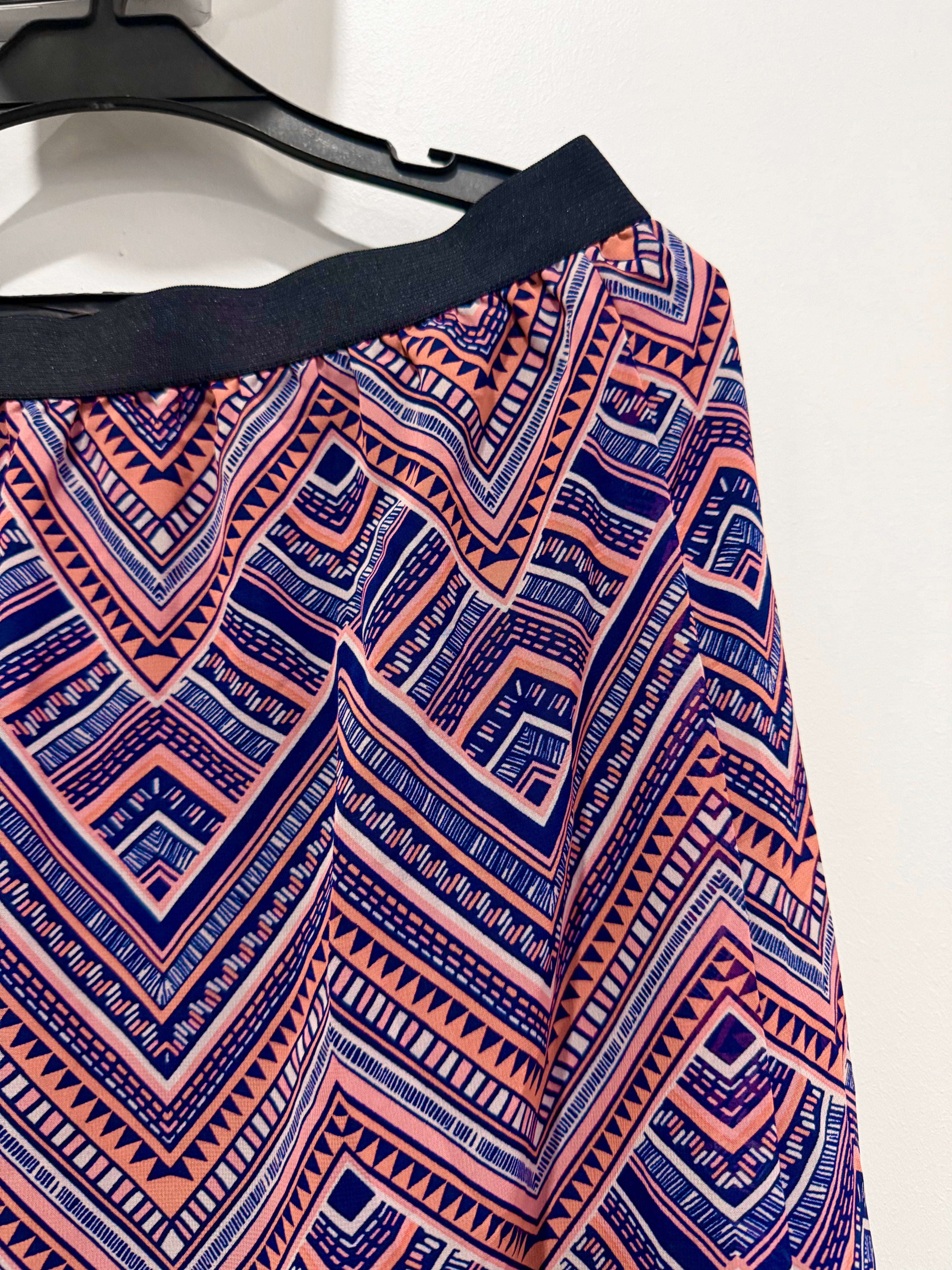 Pink printed skirt