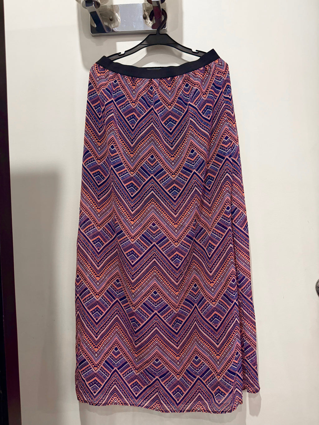 Pink printed skirt