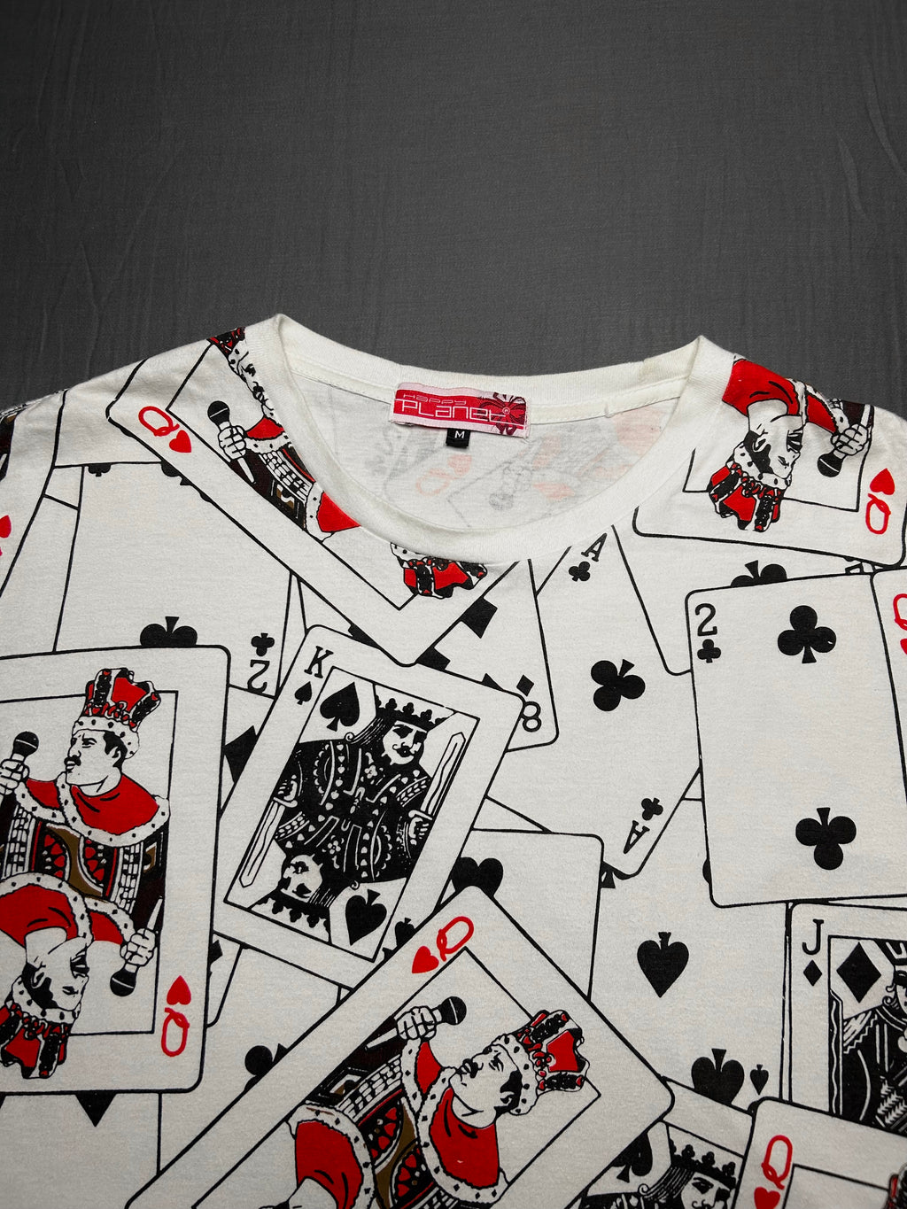 Card graphic tee