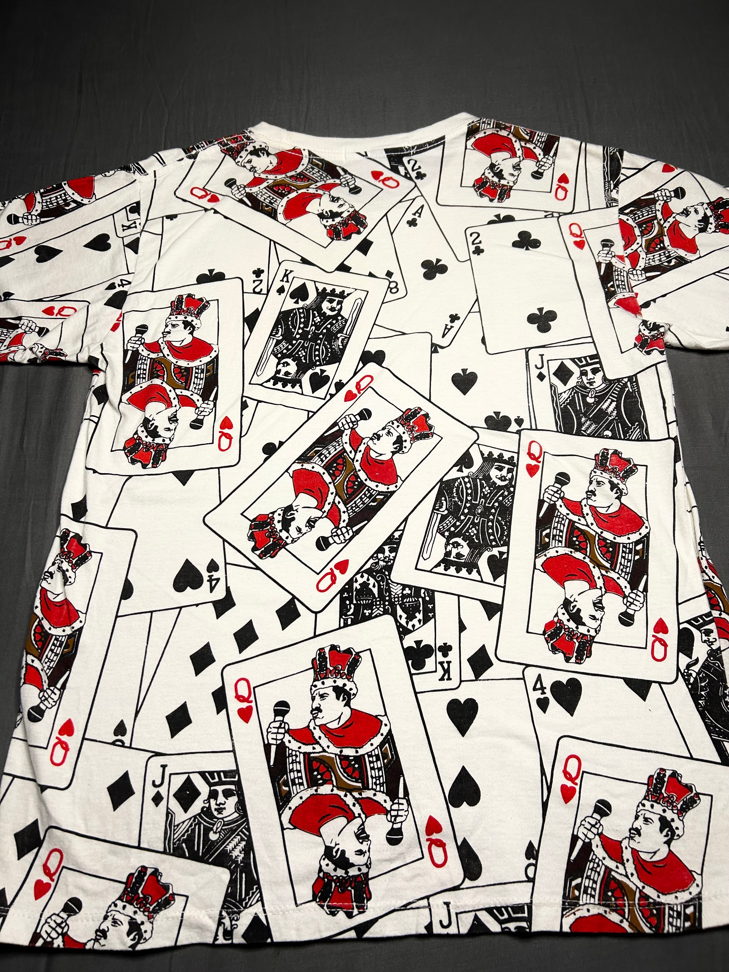 Card graphic tee
