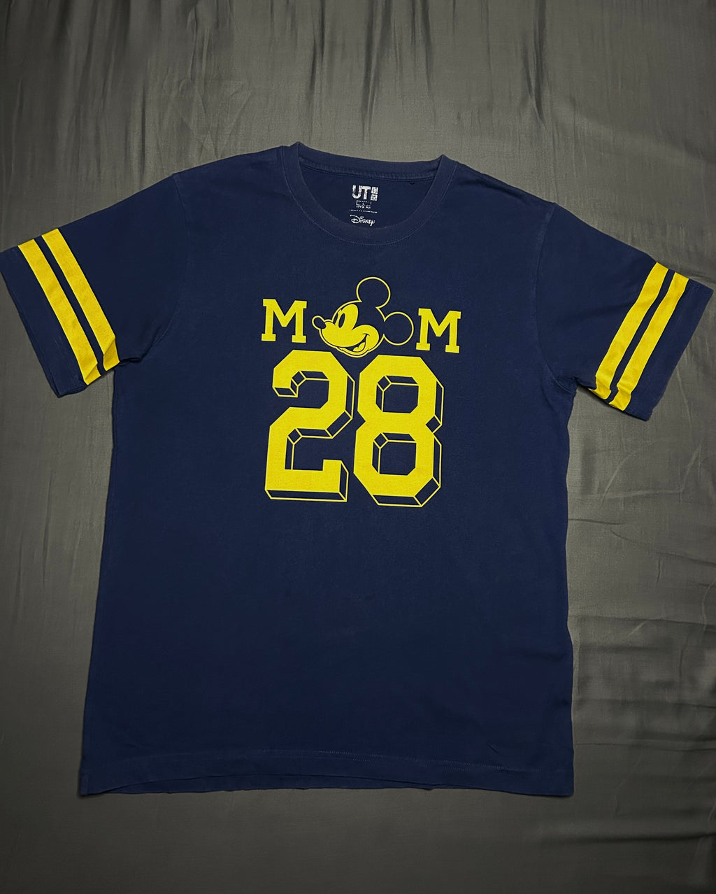 MM graphic tee