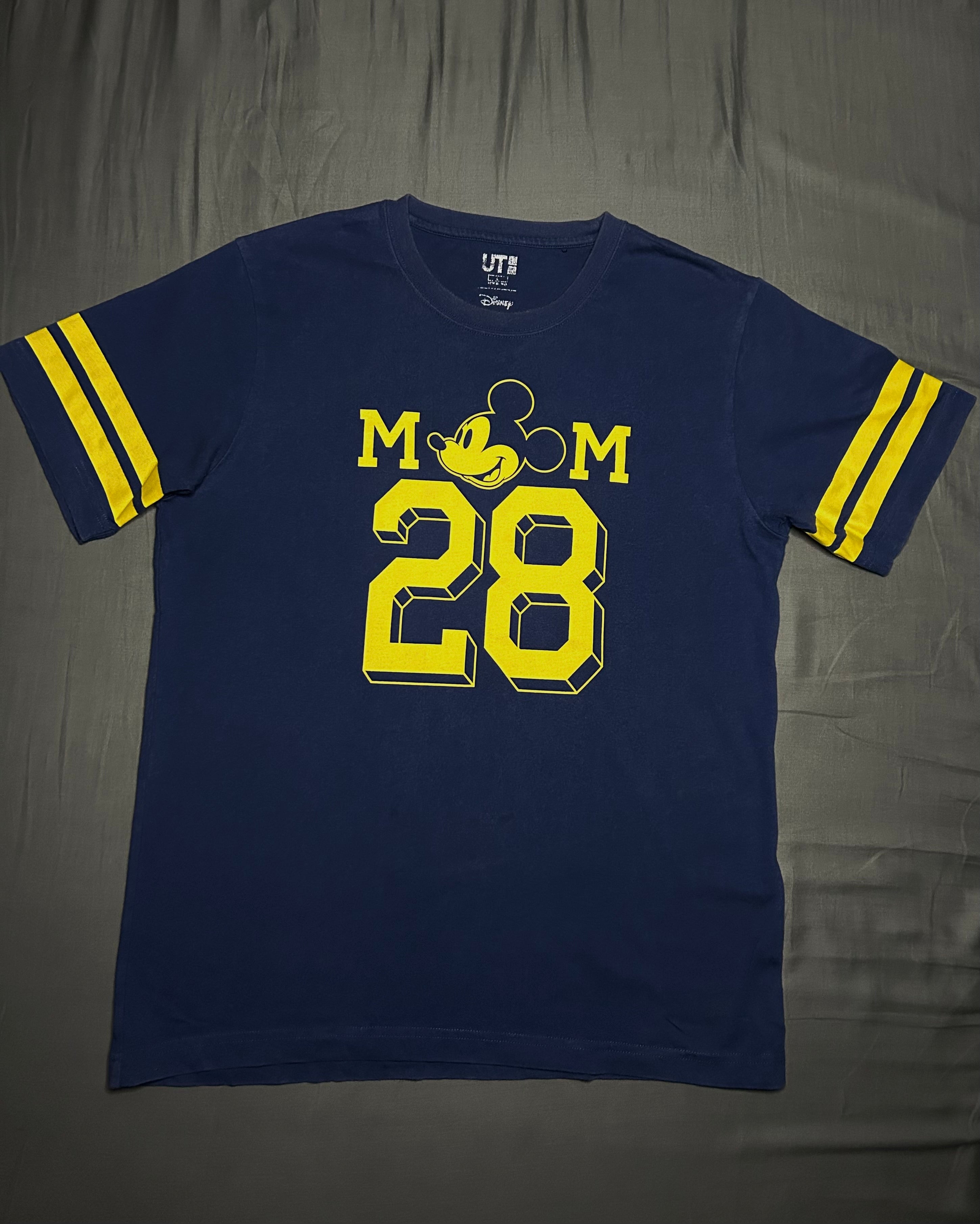 MM graphic tee