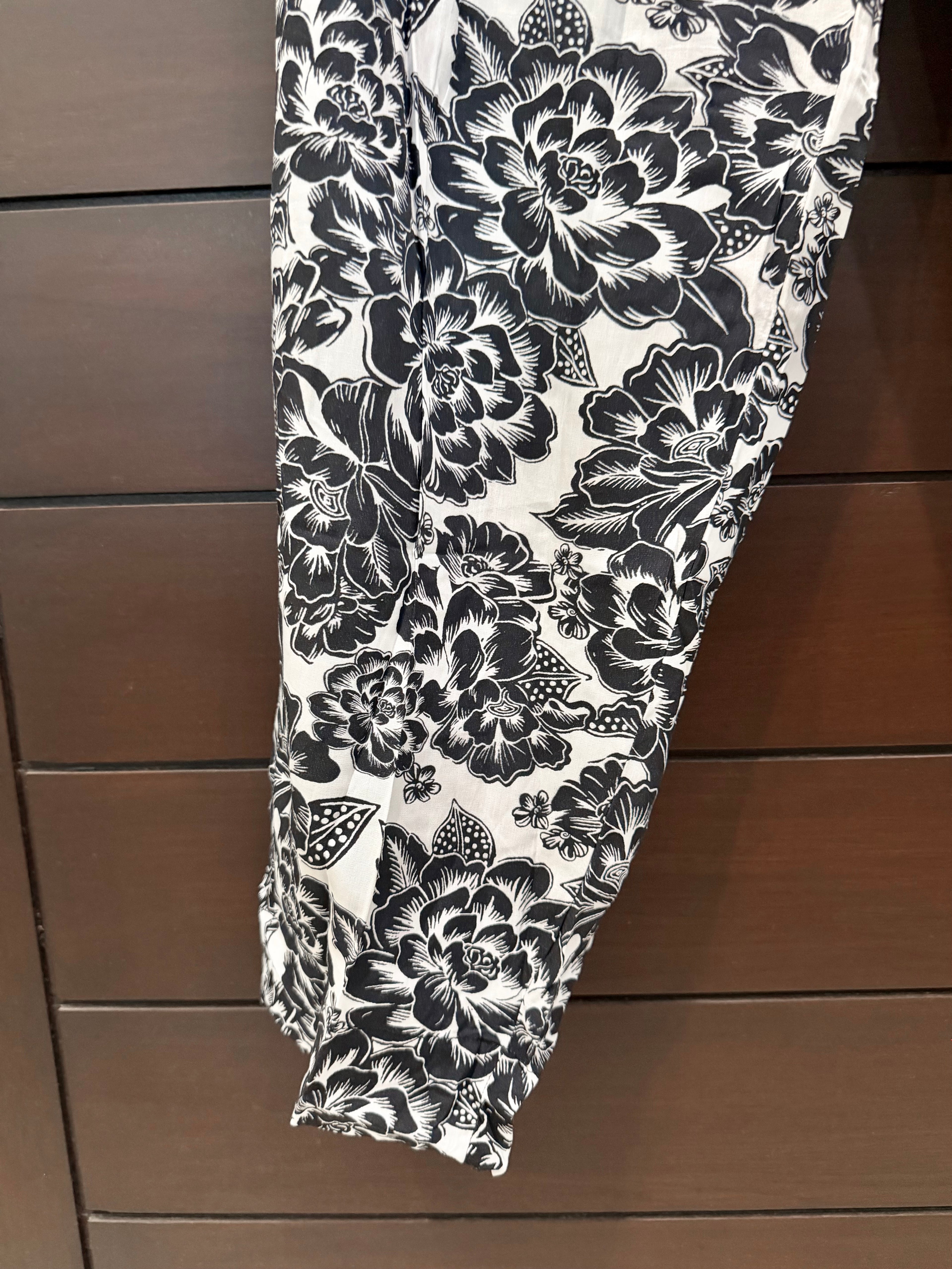Ethnc 2-pc Casual Black and White dress